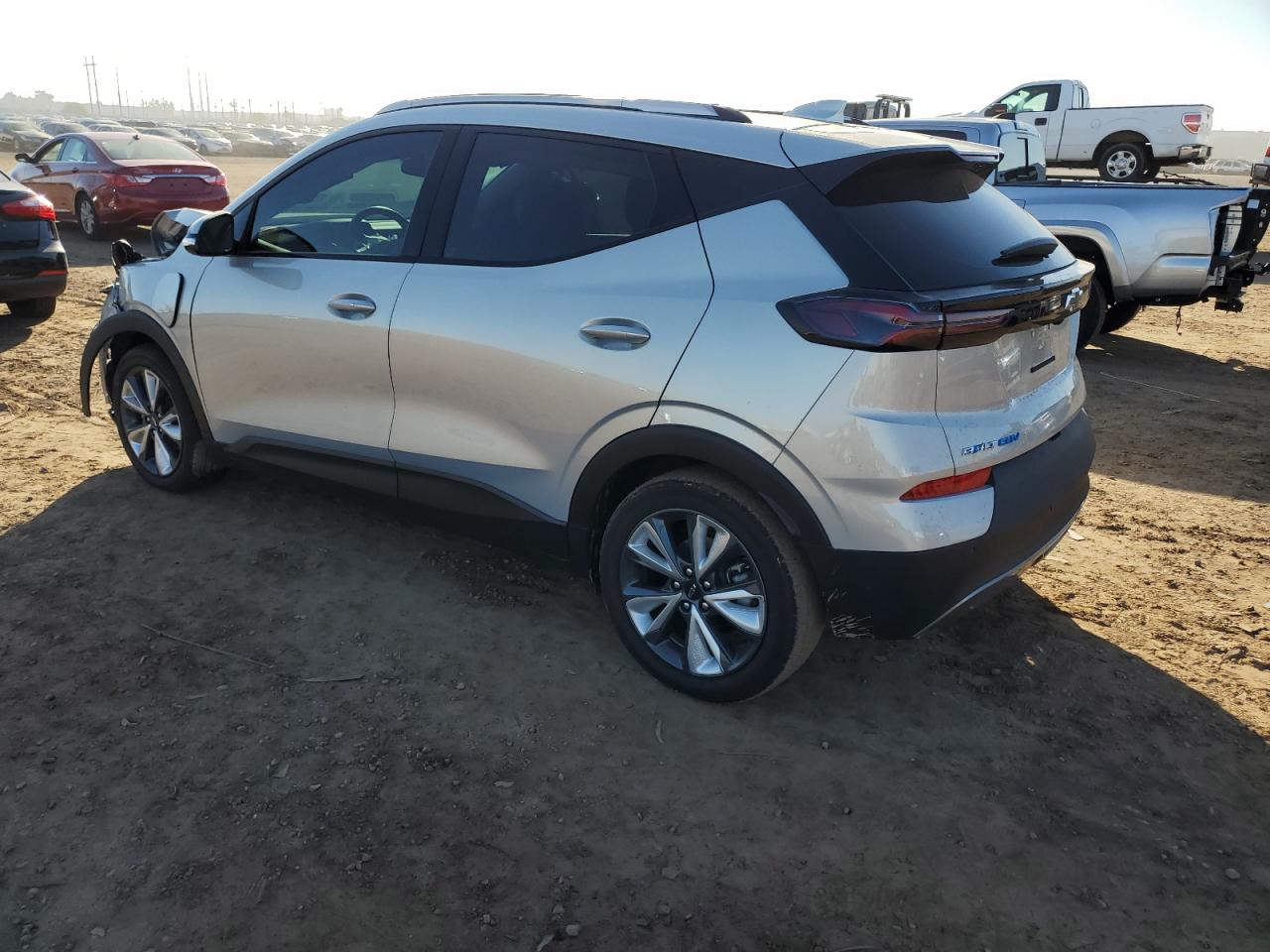 Изображение 2 2023 CHEVROLET BOLT EUV LT 2023 с VIN 1G1FY6S06P4109321
