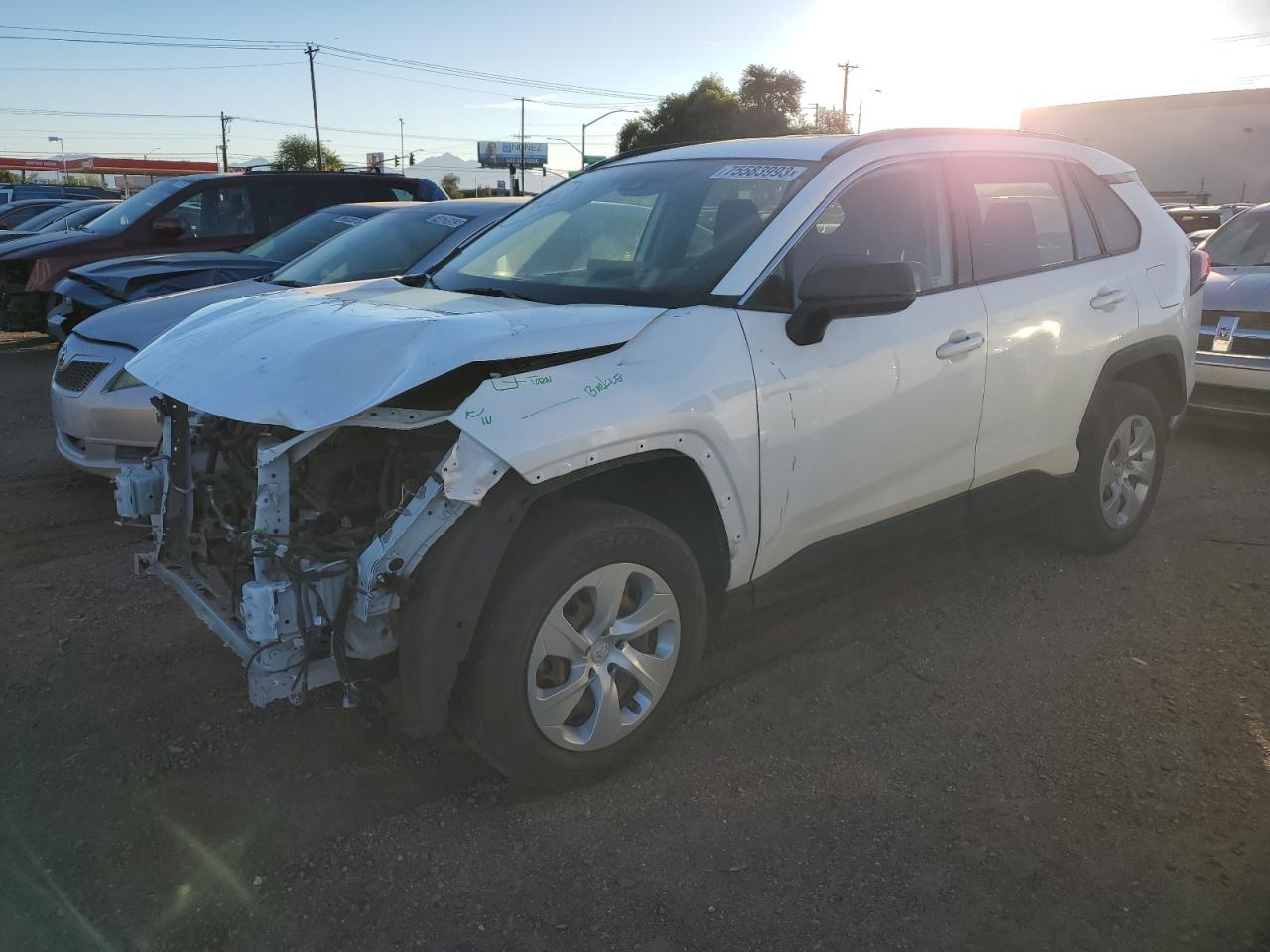 Obraz 1 z 2020 TOYOTA RAV4 LE 2020 z VIN JTMF1RFV7LD062975