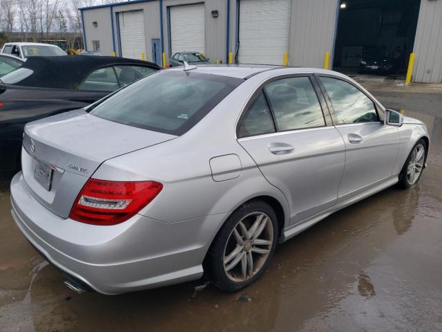 Изображение 3 2012 MERCEDES-BENZ C 300 4MATIC 2012 с VIN WDDGF8BB3CR211015