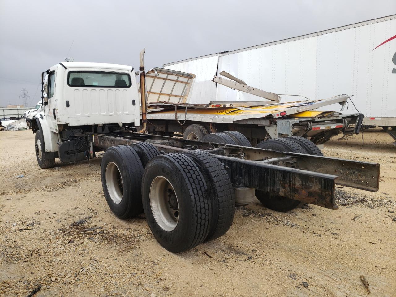 Image 3 of 2012 FREIGHTLINER M2 106 MEDIUM DUTY 2012 with VIN 1FVHCYBS8CHBS4182