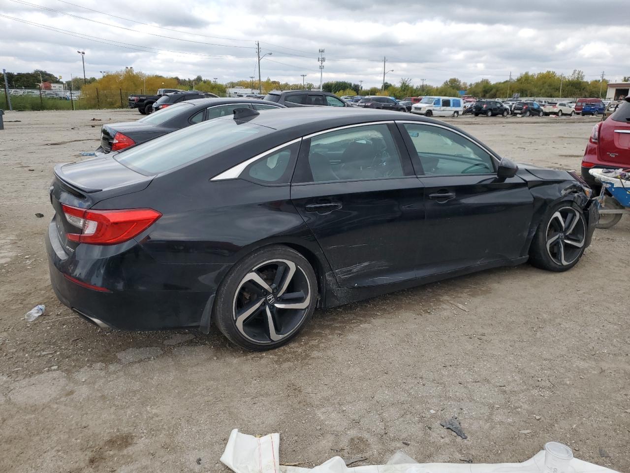 Изображение 3 2018 HONDA ACCORD SPORT 2018 с VIN 1HGCV1F34JA126042