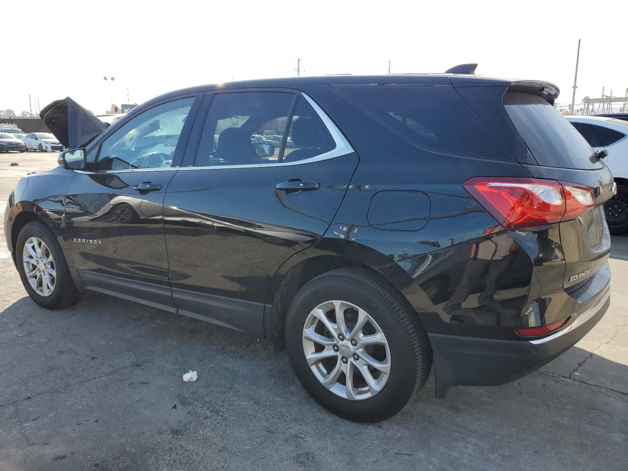 Obraz 2 z 2019 CHEVROLET EQUINOX LT 2019 z VIN 2GNAXKEV0K6269908