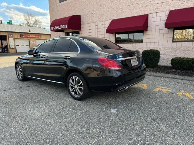 Obraz 3 z 2017 MERCEDES-BENZ C 300 4MATIC 2017 z VIN 55SWF4KB1HU179787