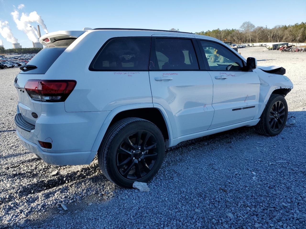 Image 3 of 2020 JEEP GRAND CHEROKEE LAREDO 2020 with VIN 1C4RJFAG5LC416843