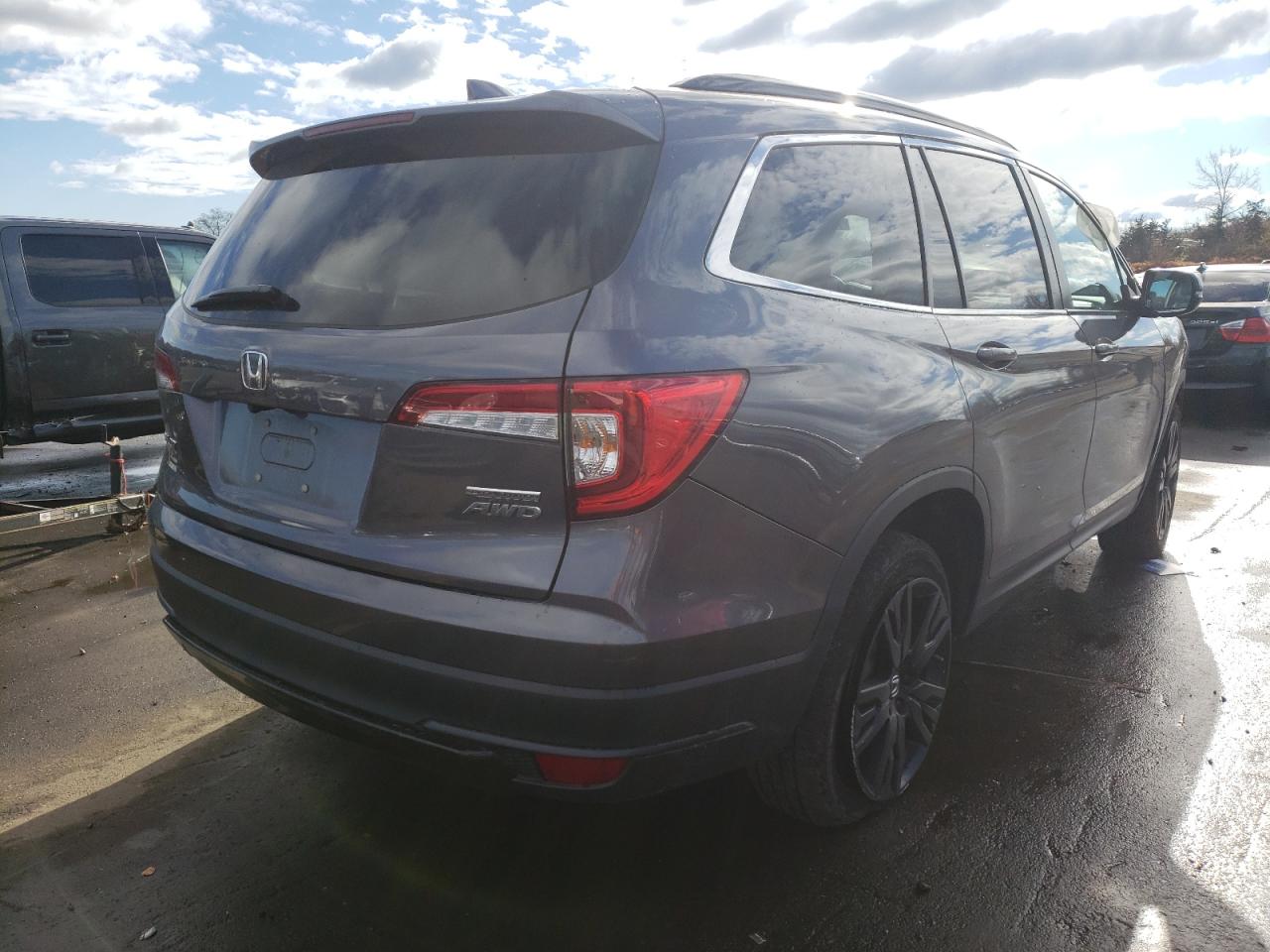 Изображение 3 2021 HONDA PILOT SE 2021 с VIN 5FNYF6H21MB076182