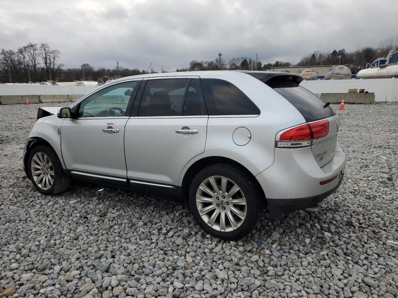 Obraz 2 z 2012 LINCOLN MKX  2012 z VIN 2LMDJ8JK1CBL18144