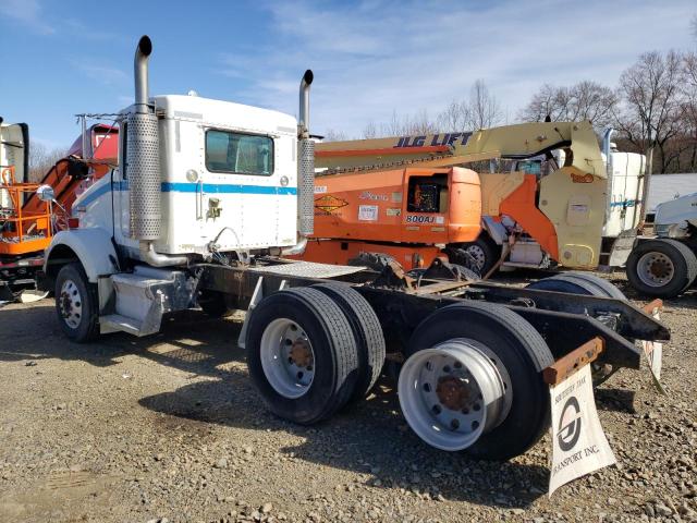 Image 3 of 2007 KENWORTH CONSTRUCTION T800 2007 with VIN 1XKDDU9X07J179257