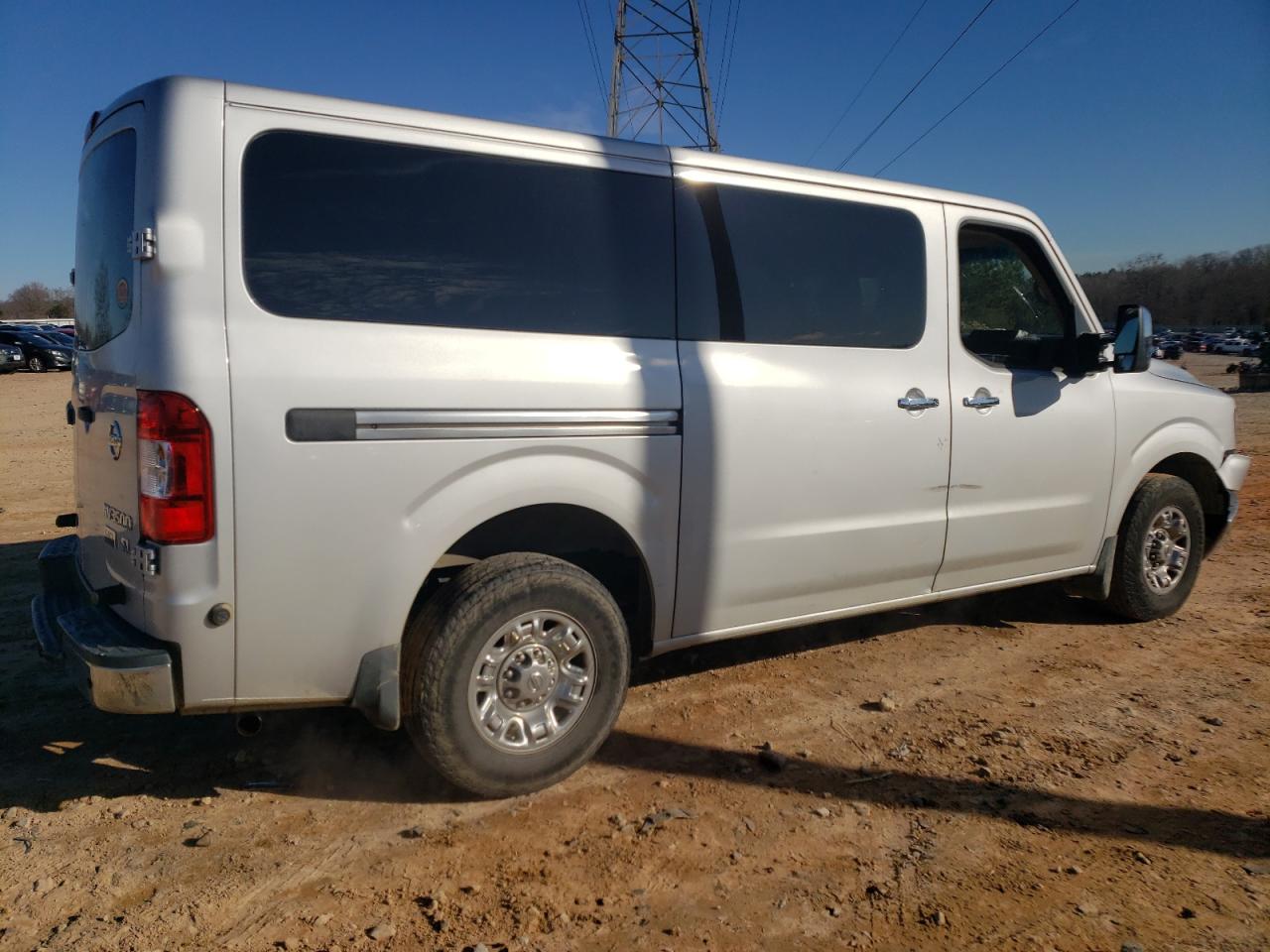 Image 3 of 2016 NISSAN NV 3500 S 2016 with VIN 5BZAF0AA2GN852261