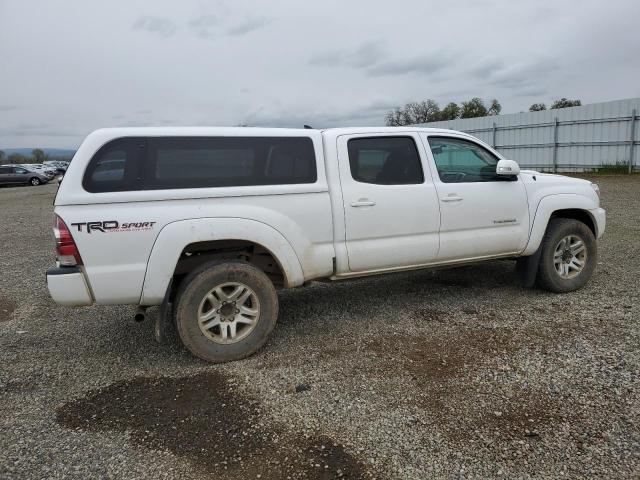 Image 3 of 2015 TOYOTA TACOMA DOUBLE CAB LONG BED 2015 with VIN 3TMMU4FN4FM074267
