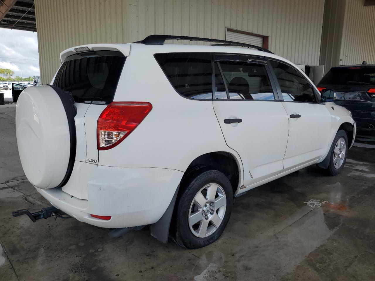 Изображение 3 2006 TOYOTA RAV4  2006 с VIN JTMBK33V865009228