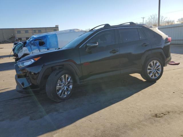 Изображение 1 2021 TOYOTA RAV4 XLE PREMIUM 2021 с VIN 2T3C1RFV8MW105873