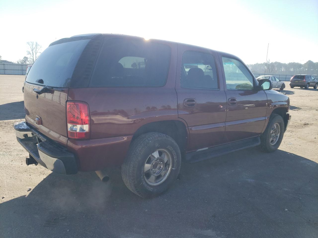 Изображение 3 2003 CHEVROLET TAHOE K1500 2003 с VIN 1GNEK13Z93J182576