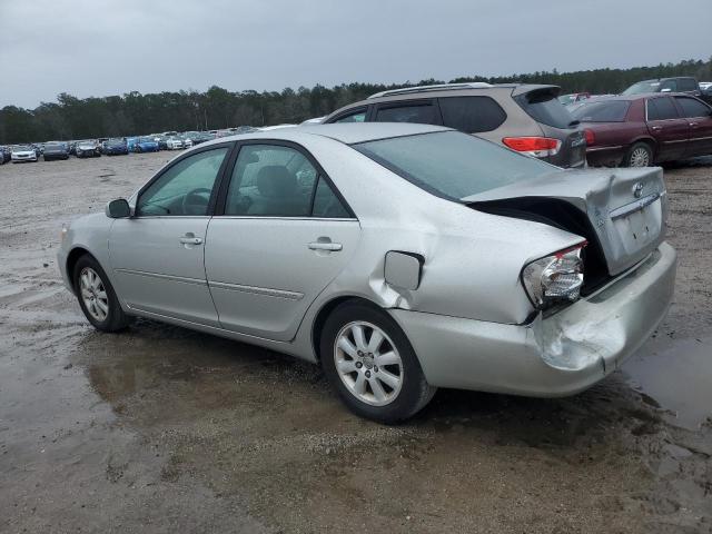 Image 2 of 2004 TOYOTA CAMRY LE 2004 with VIN 4T1BF32K74U569204