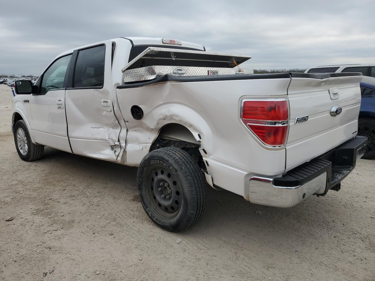 Obraz 2 z 2014 FORD F150 SUPERCREW 2014 z VIN 1FTFW1CF0EKD37097