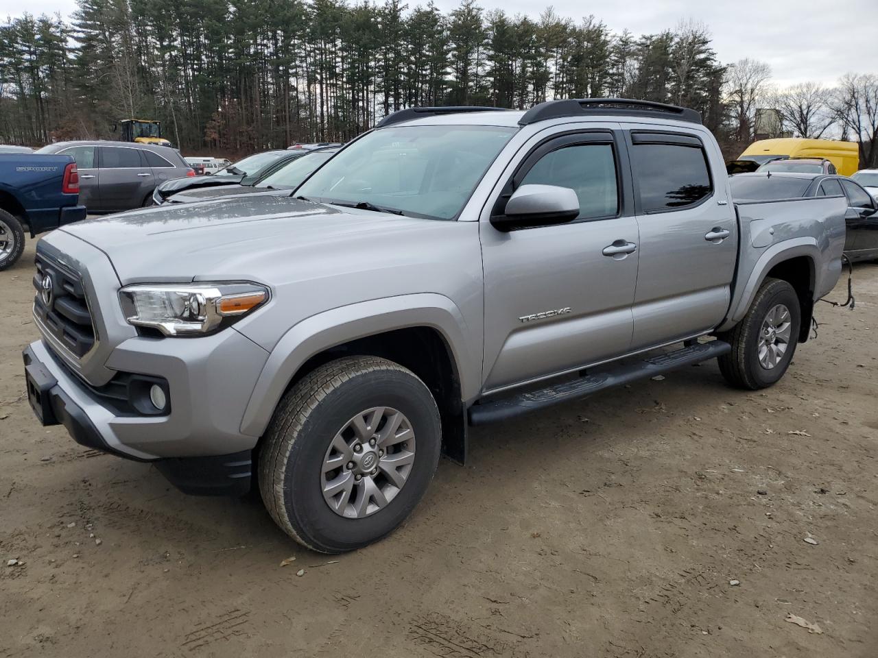 Image 1 of 2016 TOYOTA TACOMA DOUBLE CAB 2016 with VIN 3TMCZ5AN8GM018537