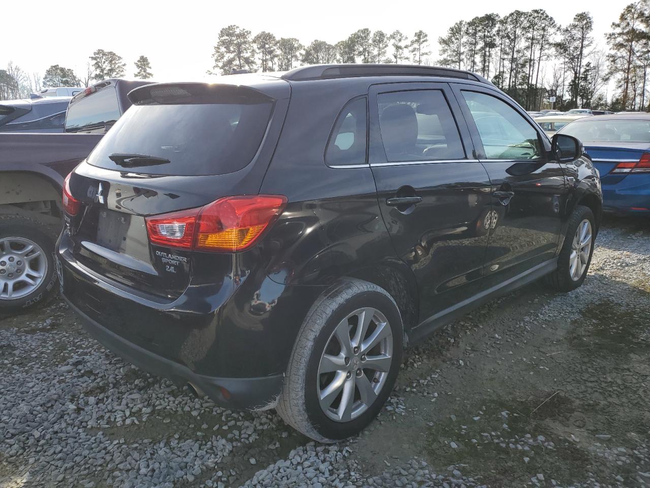Image 3 of 2015 MITSUBISHI OUTLANDER SPORT SE 2015 with VIN 4A4AP4AW3FE028695