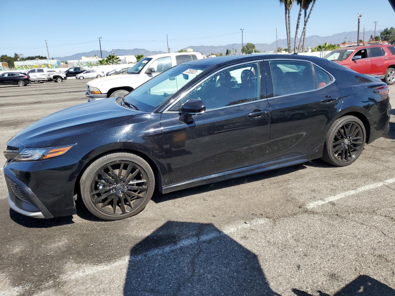 2022 TOYOTA CAMRY XSE 2022 image