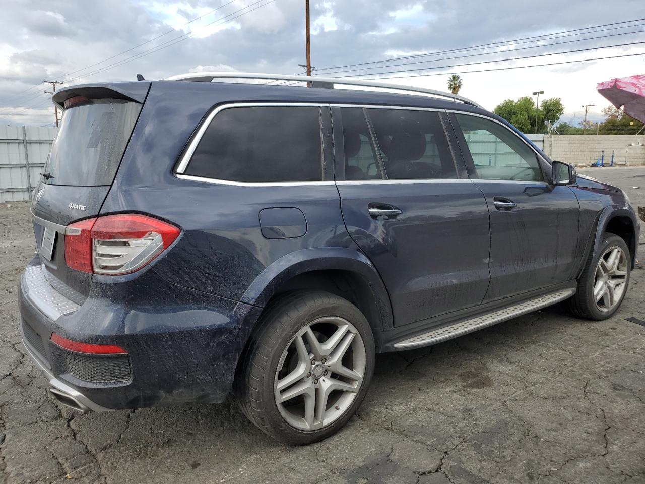 Obraz 3 z 2013 MERCEDES-BENZ GL 550 4MATIC 2013 z VIN 4JGDF7DE2DA246574