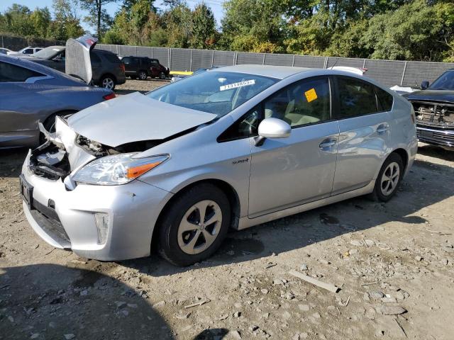 Image 1 of 2015 TOYOTA PRIUS  2015 with VIN JTDKN3DU8F0448181