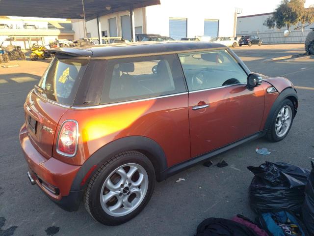 Image 3 of 2011 MINI COOPER S 2011 with VIN WMWSV3C55BTY22732