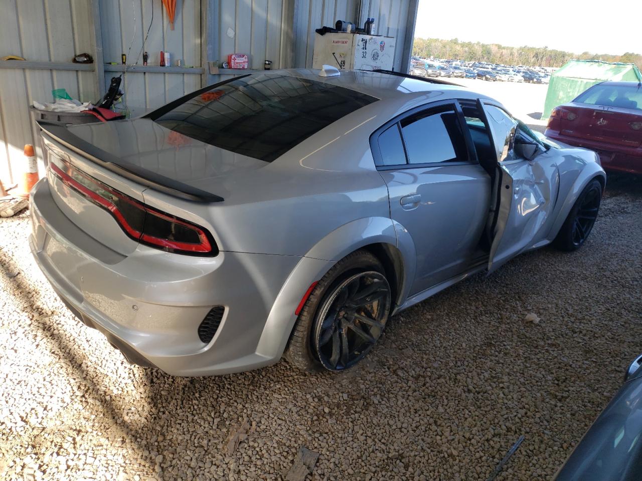 Image 3 of 2021 DODGE CHARGER SCAT PACK 2021 with VIN 2C3CDXGJ8MH645445