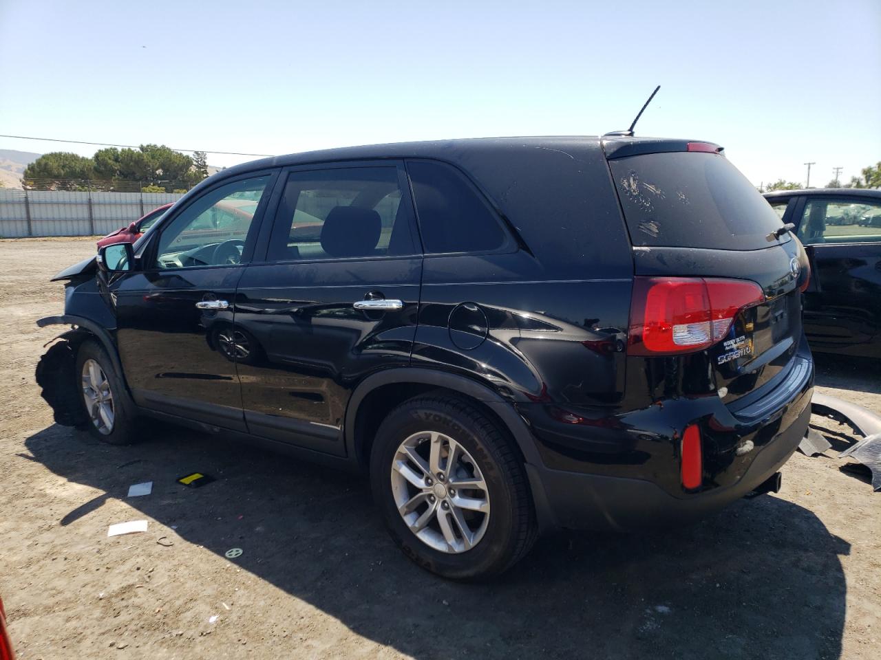 Изображение 2 2014 KIA SORENTO LX 2014 с VIN 5XYKT3A64EG428238