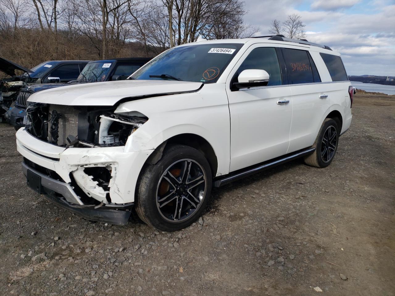 Изображение 2021 FORD EXPEDITION LIMITED 2021