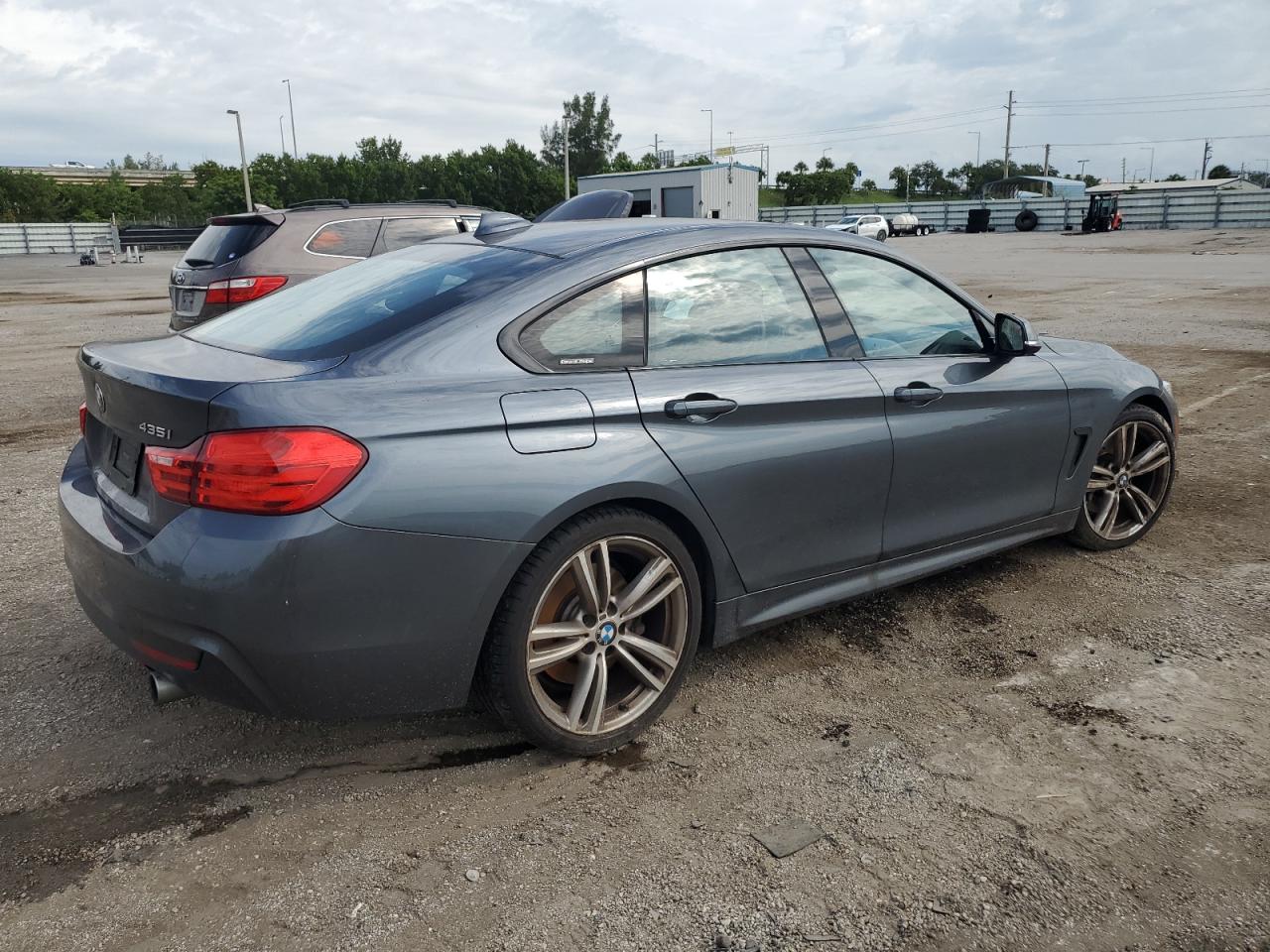 Obraz 3 z 2015 BMW 435 I GRAN COUPE 2015 z VIN WBA4B1C51FD955199