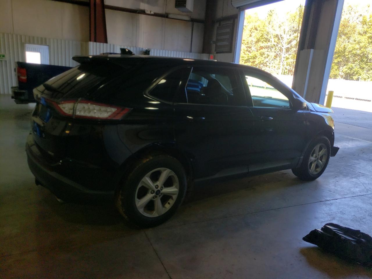 Image 3 of 2016 FORD EDGE SE 2016 with VIN 2FMPK4G98GBB43562