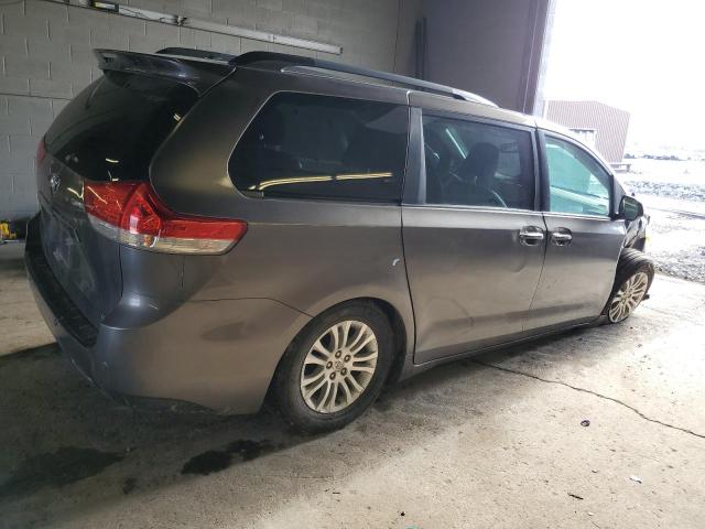 Image 3 of 2013 TOYOTA SIENNA XLE 2013 with VIN 5TDYK3DC6DS326052