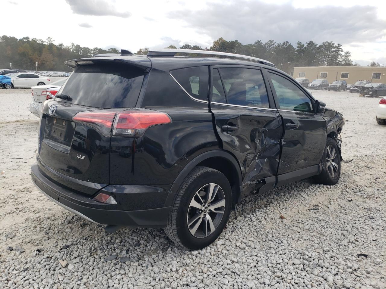 Image 3 of 2018 TOYOTA RAV4 ADVENTURE 2018 with VIN 2T3WFREV7JW449528