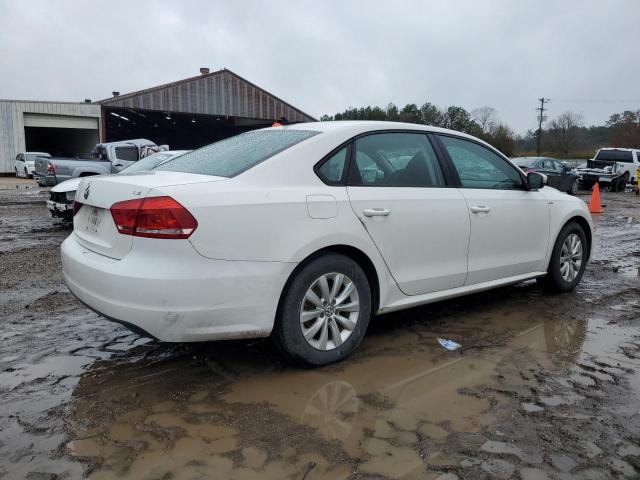 Изображение 3 2015 VOLKSWAGEN PASSAT S 2015 с VIN 1VWAT7A35FC031083