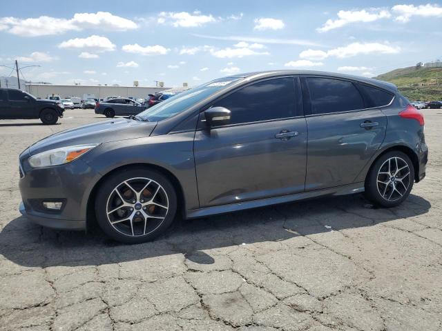 Image 1 of 2015 FORD FOCUS SE 2015 with VIN 1FADP3K20FL385781