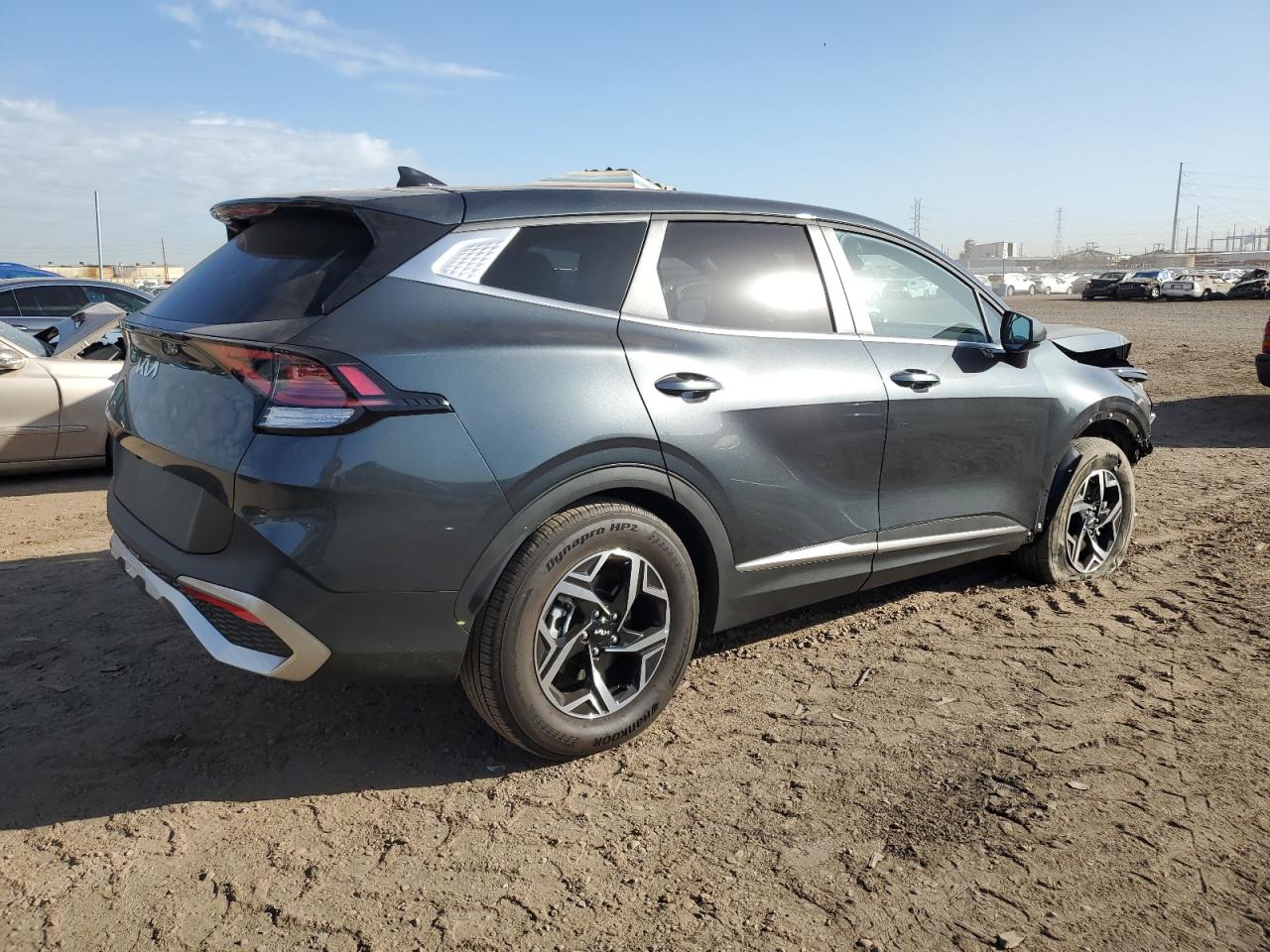Изображение 3 2023 KIA SPORTAGE LX 2023 с VIN KNDPU3AF9P7184346