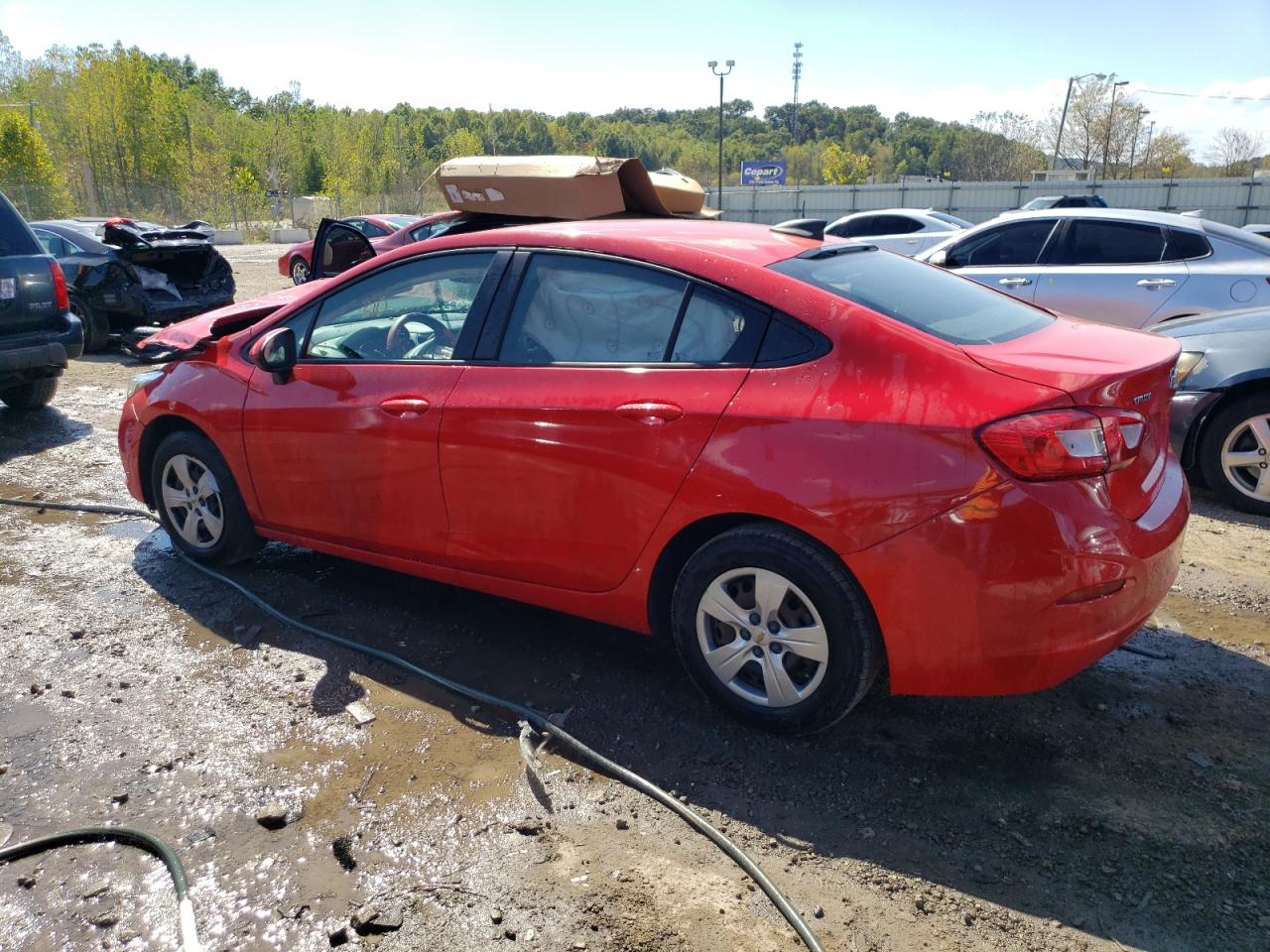 Изображение 2 Chevrolet Cruze Ls 2018 с VIN 1G1BC5SM2J7239127