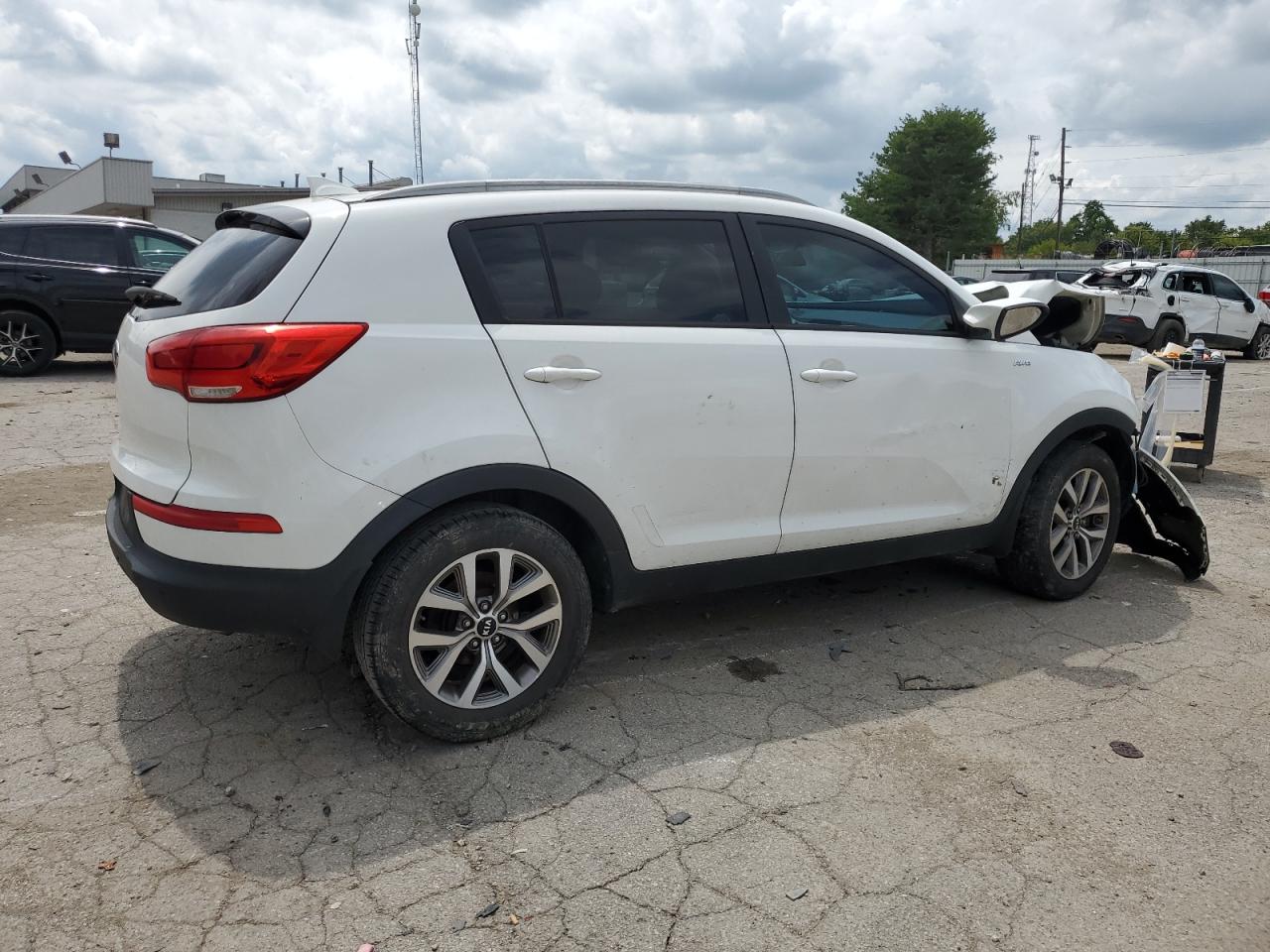 Image 3 of 2014 KIA SPORTAGE LX 2014 with VIN KNDPBCAC6E7648752
