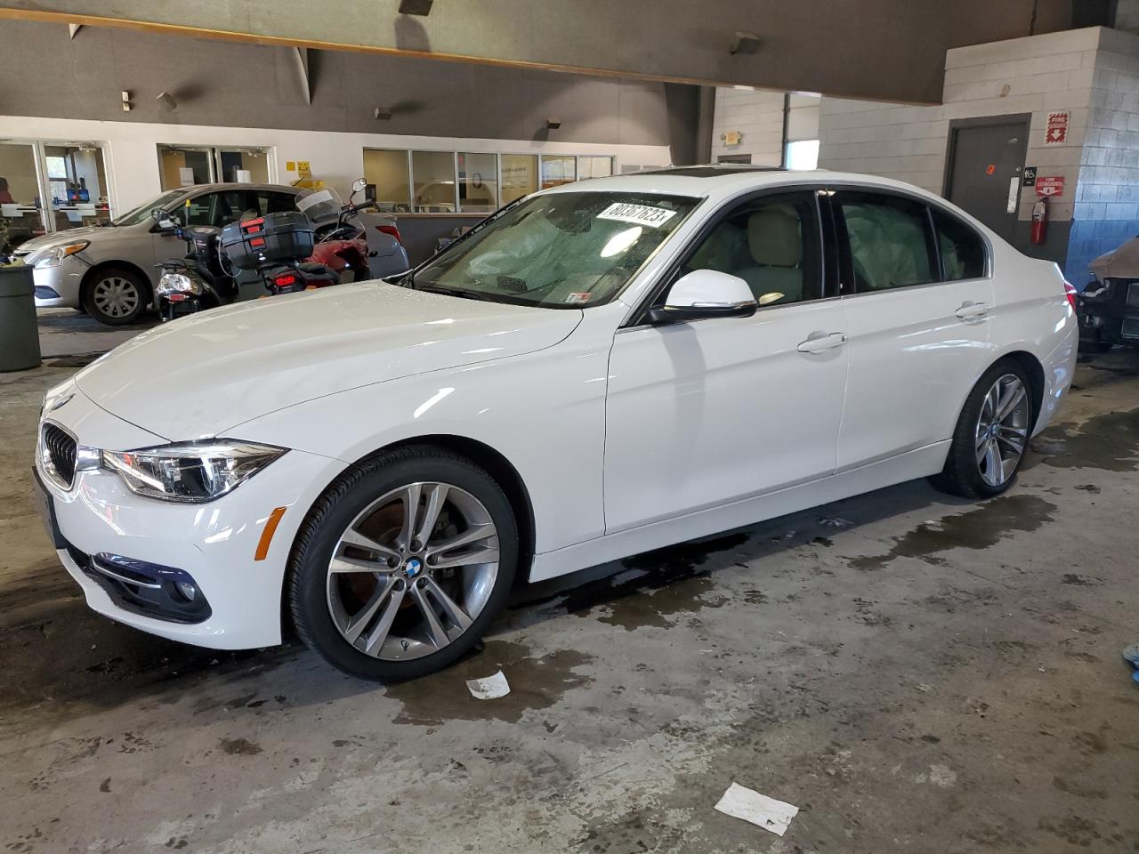 Image 1 of 2018 BMW 330 I 2018 with VIN WBA8B9G58JNU57708