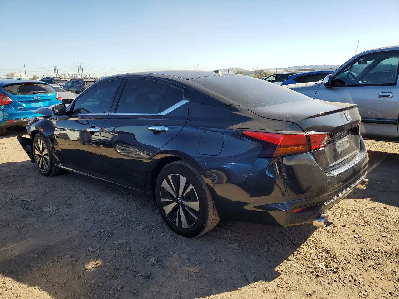 Image 2 of 2019 NISSAN ALTIMA SV 2019 with VIN 1N4BL4DV6KC152451