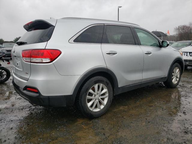 Image 3 of 2017 KIA SORENTO LX 2017 with VIN 5XYPGDA37HG328533
