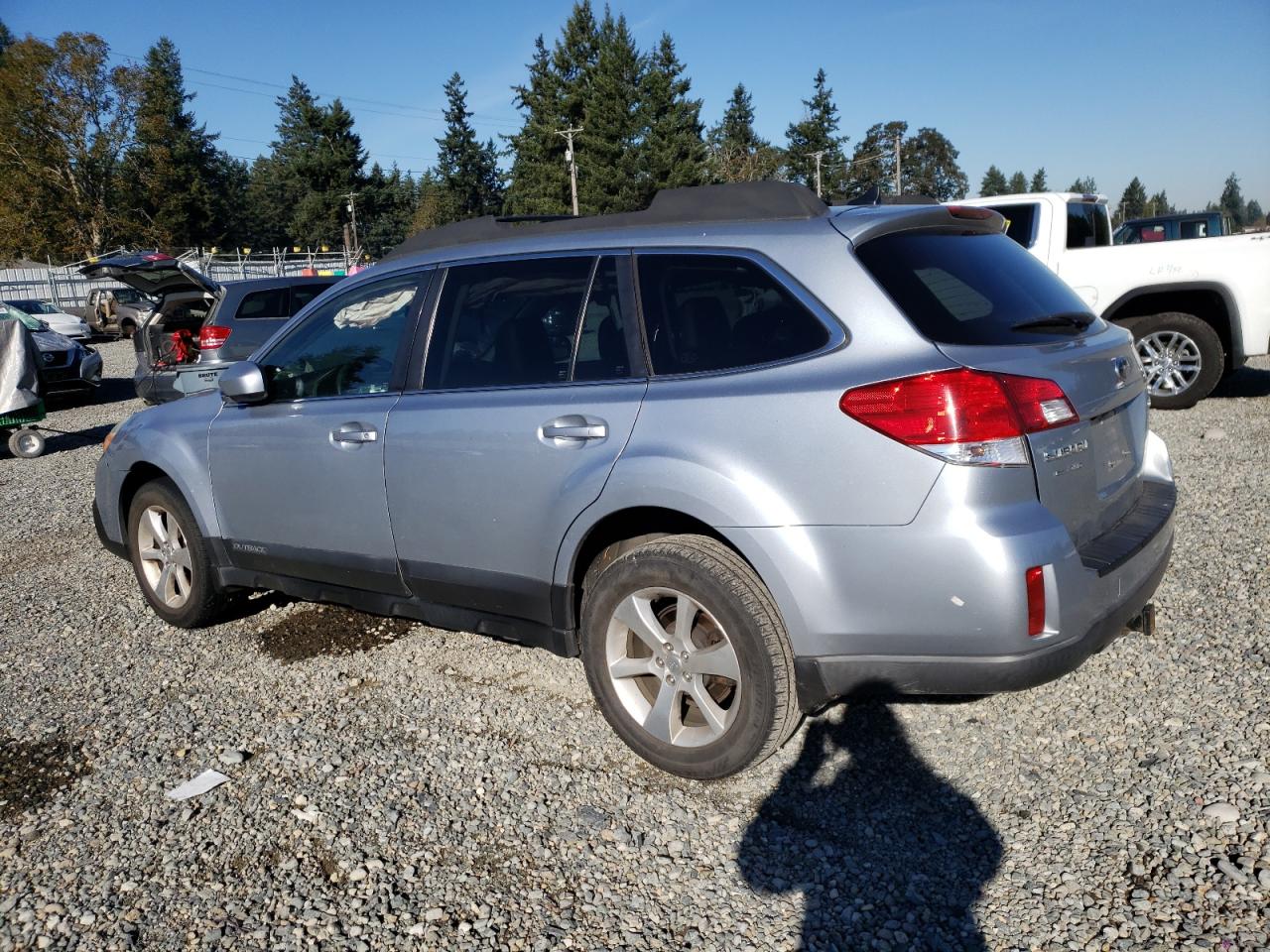 Image 2 of 2013 SUBARU OUTBACK 2.5I LIMITED 2013 with VIN 4S4BRBPCXD3248735