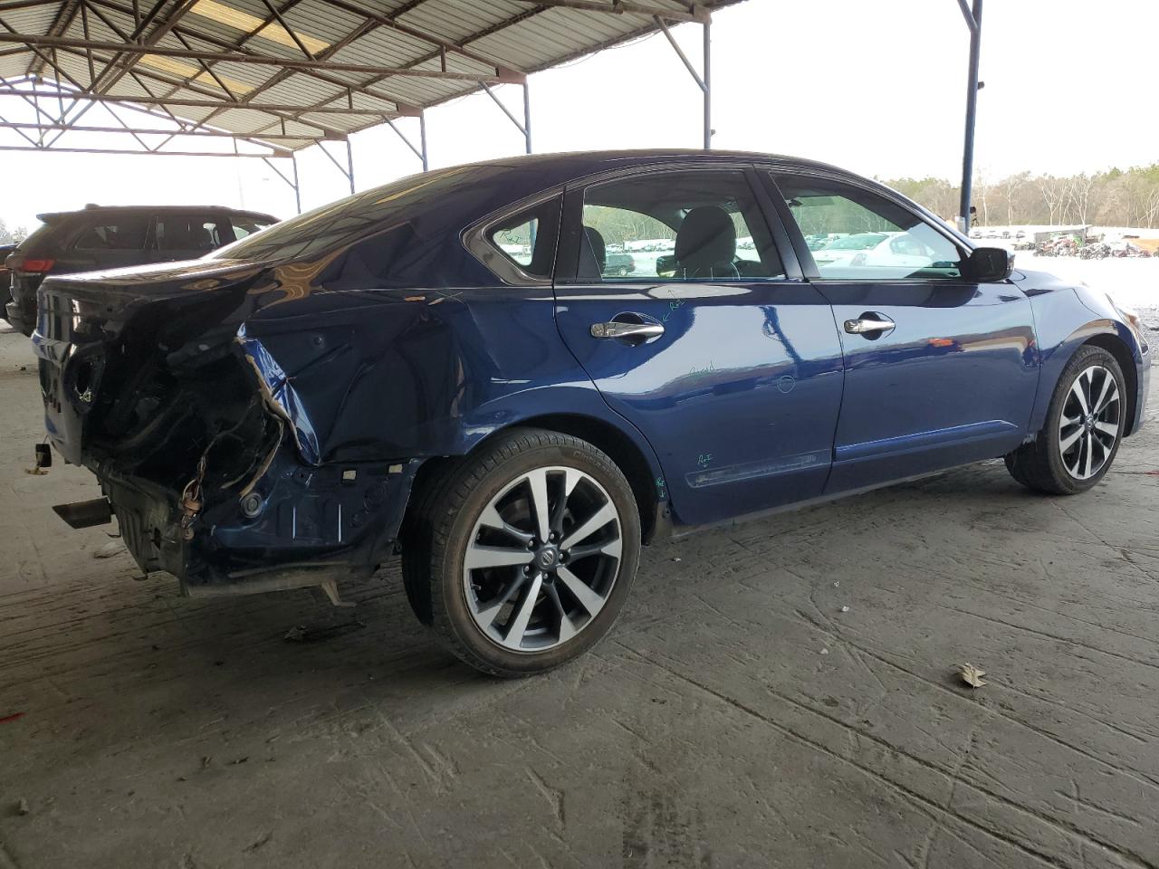 Image 3 of 2017 NISSAN ALTIMA 2.5 2017 with VIN 1N4AL3AP2HC161071