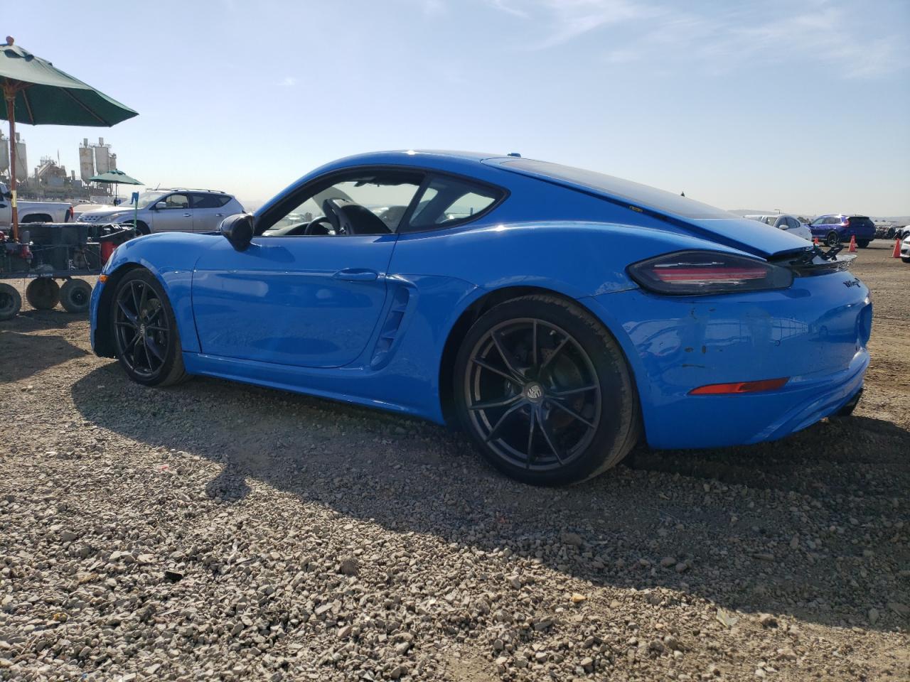 Изображение 2 Porsche Cayman Base 2022 с VIN WP0AA2A85NS255160