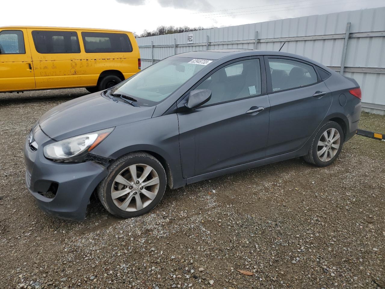 Obraz 1 z 2013 HYUNDAI ACCENT GLS 2013 z VIN KMHCU4AE5DU284920