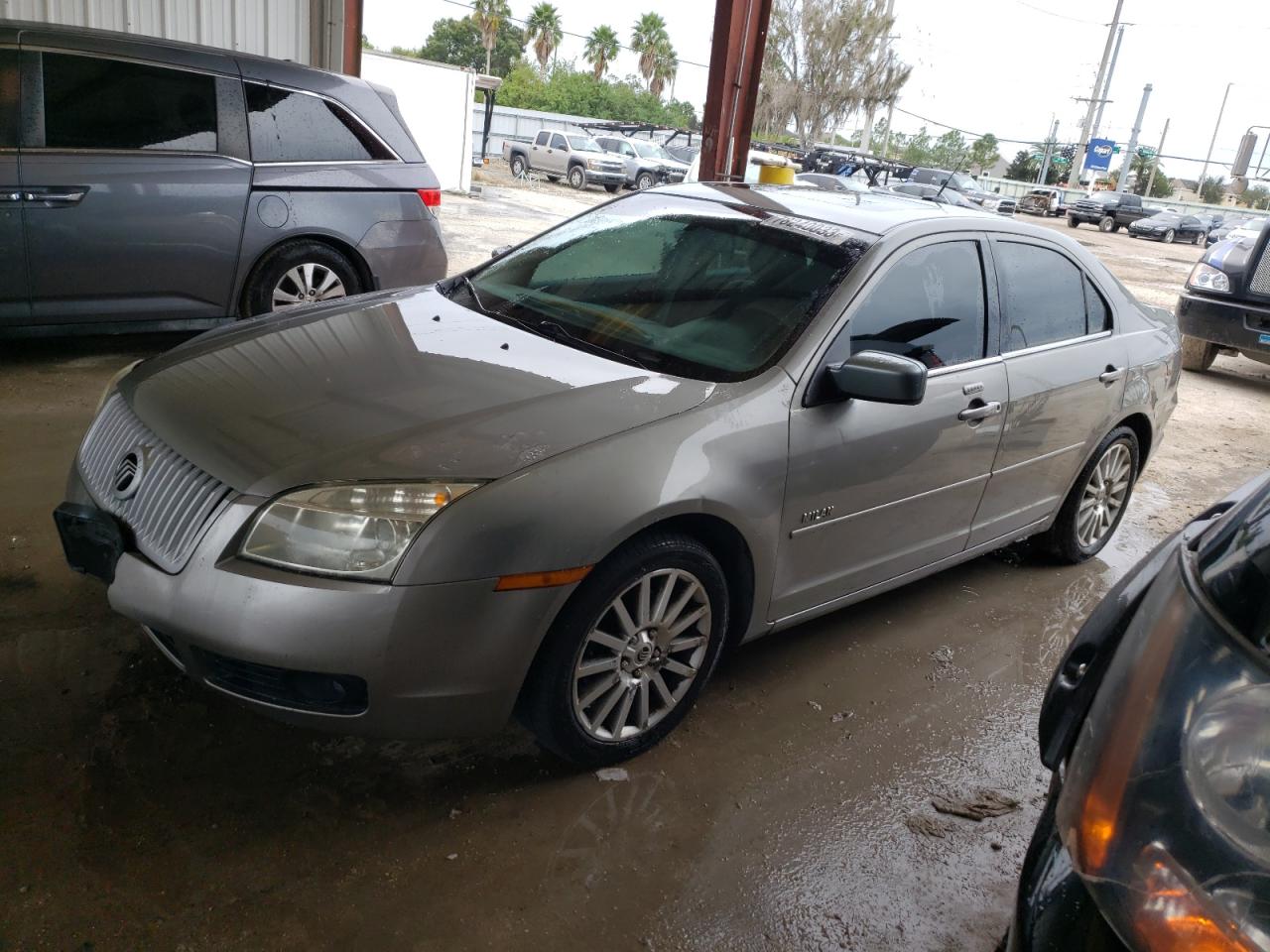 Image 1 of Mercury Milan Premier 2008 with VIN 3MEHM08148R665952