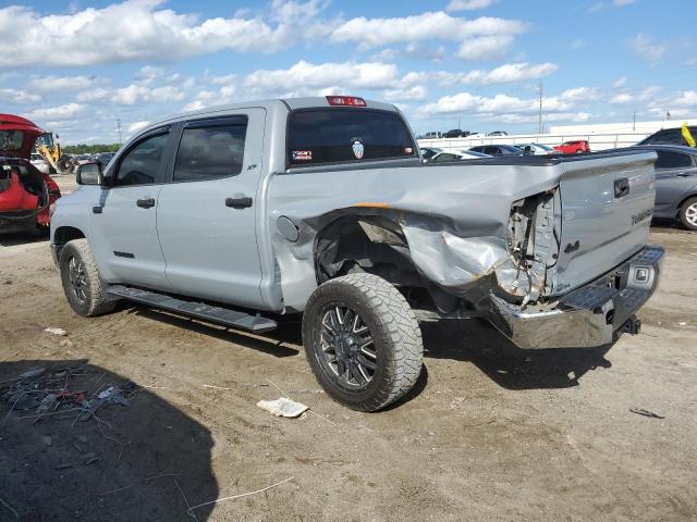 Image 2 of 2018 TOYOTA TUNDRA CREWMAX SR5 2018 with VIN 5TFDW5F14JX769381