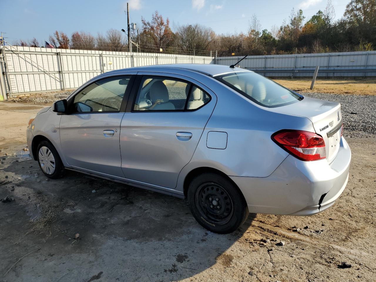 Изображение 2 2019 MITSUBISHI MIRAGE G4 ES 2019 с VIN ML32F3FJ9KHF14741