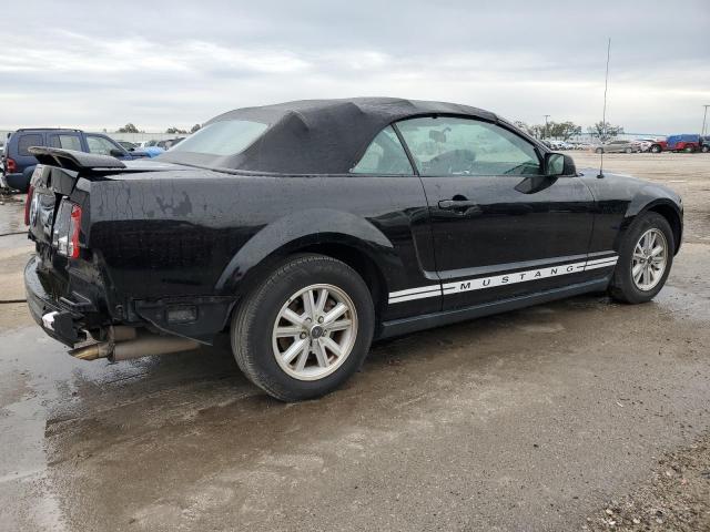 Obraz 3 z 2006 FORD MUSTANG  2006 z VIN 1ZVFT84N865207816