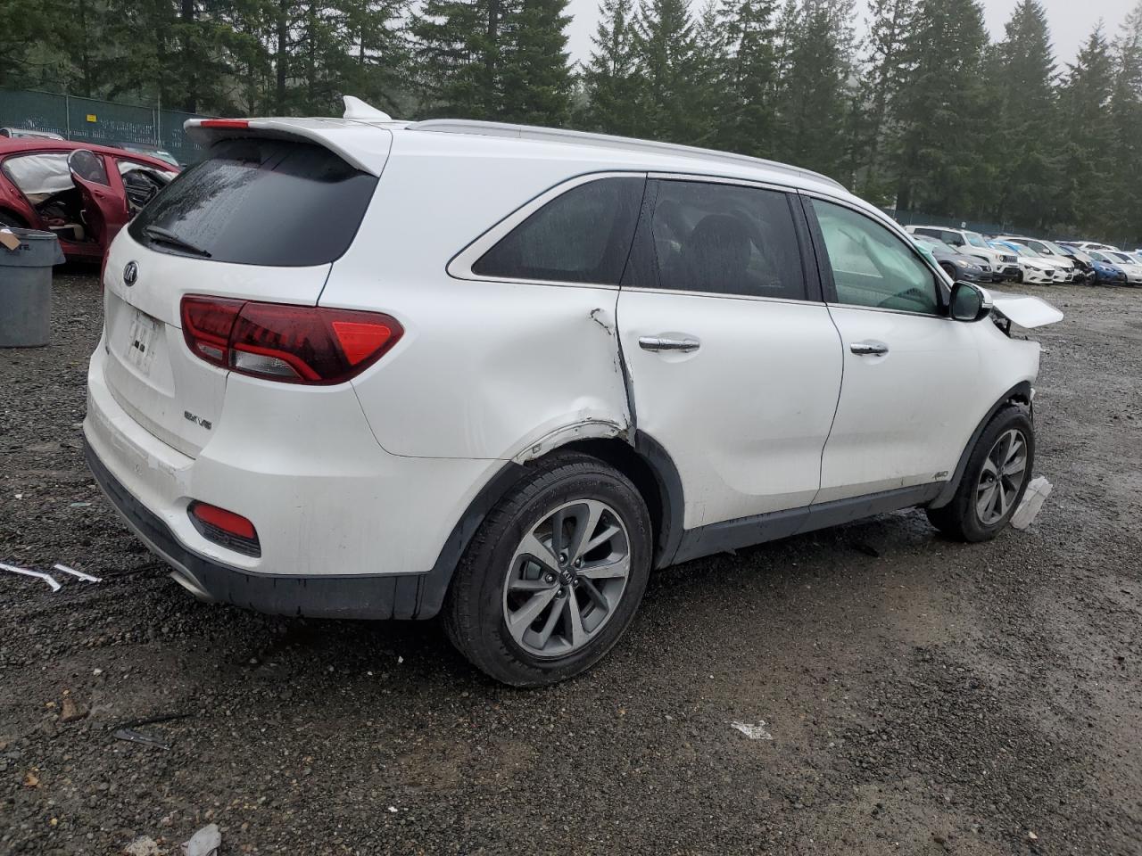 Изображение 3 2019 KIA SORENTO EX 2019 с VIN 5XYPHDA58KG453790