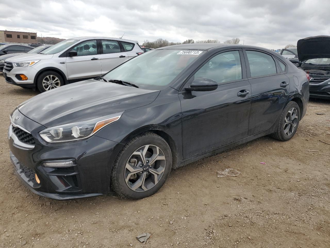 Изображение 1 2019 KIA FORTE FE 2019 с VIN 3KPF24ADXKE058768