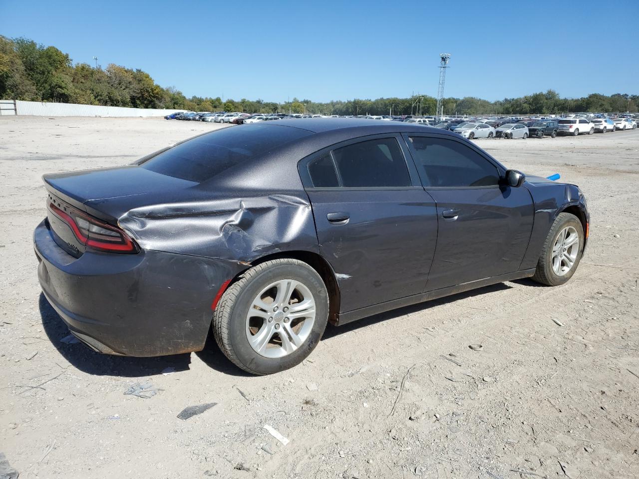 Obraz 3 z 2016 DODGE CHARGER SE 2016 z VIN 2C3CDXBG7GH121719
